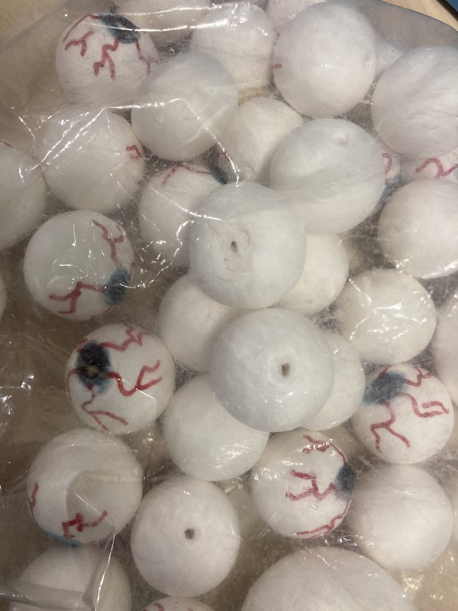 WilliamwoodLib's tweet photo. Creative fun and games and eyeballs for #pagemasters this week. https://t.co/2eqrA7crKN