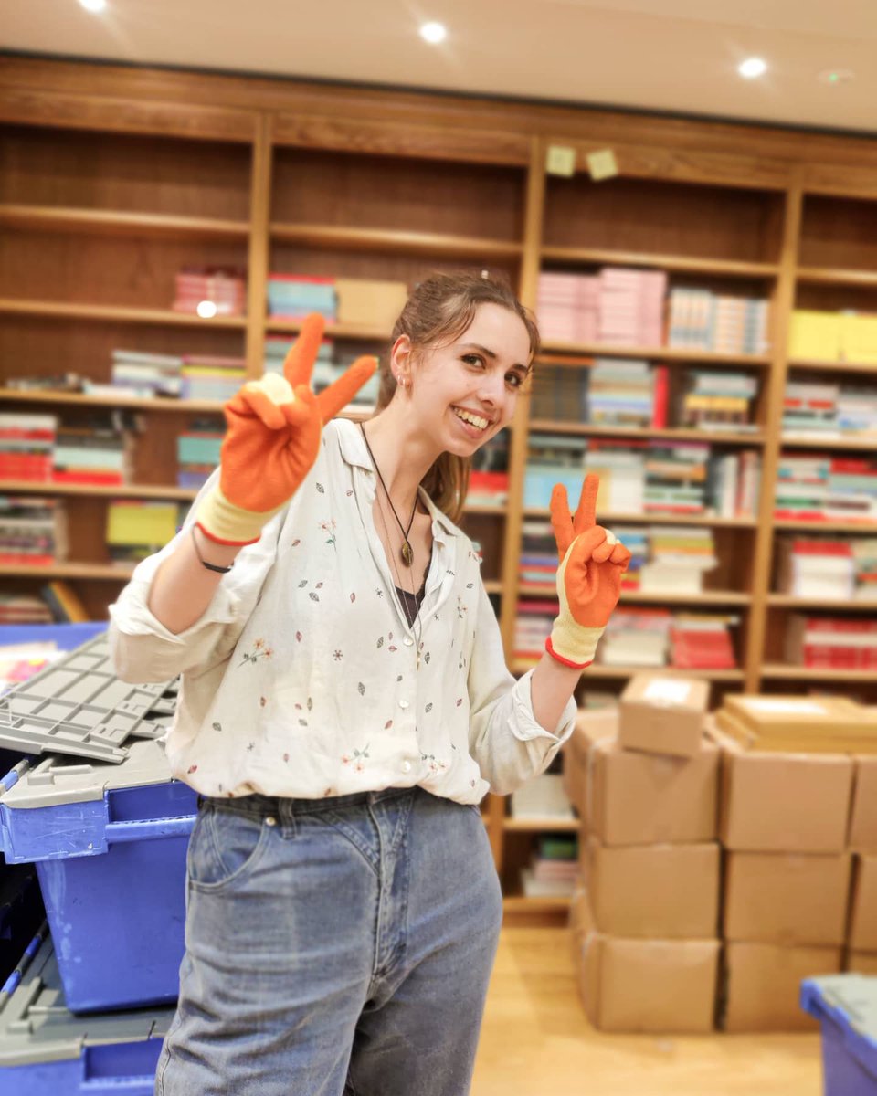 Topping & Company Booksellers of Bath tweet media