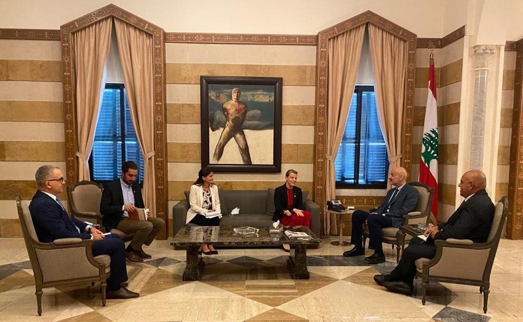 AsmarJElie's tweet photo. This week, I had the chance to partake in meetings with Lebanese Ministers of Defense and Interior, along with @SimoneCasabian1 as part of @ICRC_lb's ongoing bilateral and confidential humanitarian dialogue with authorities. https://t.co/hPXdzdLS9V
https://t.co/dV2eduAfoC https://t.co/8fVbFQl5UG