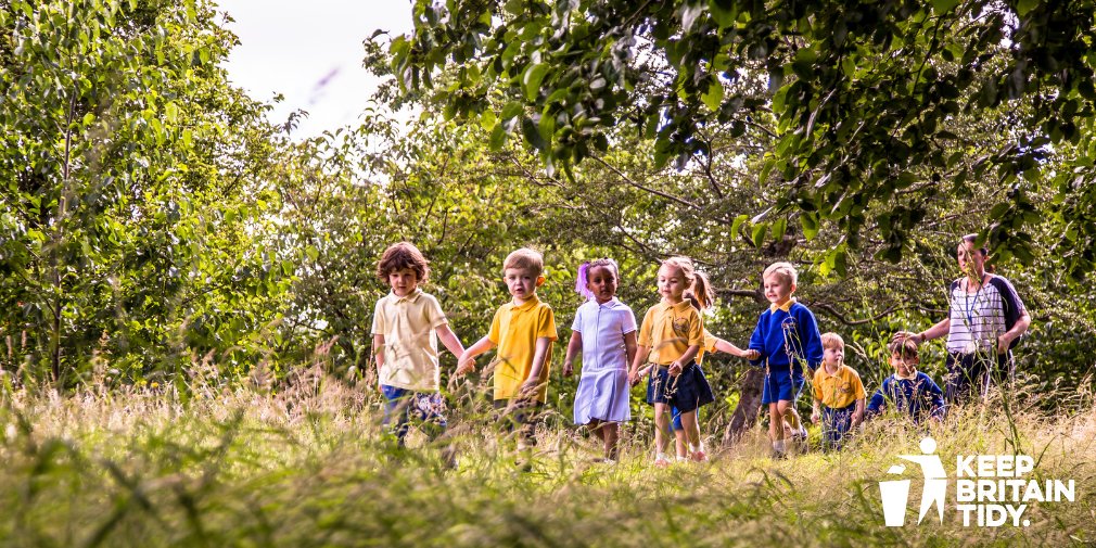 KeepBritainTidy's tweet photo. Ahead of #COP26, Keep Britain Tidy are inviting MPs and Peers to the Tidy Britain All-Party Parliamentary Group to hear how making #EverySchoolAnEcoSchool can deliver carbon reductions and empower young people to enact change: https://t.co/D1jfCWYsLL https://t.co/nEAy4upINP