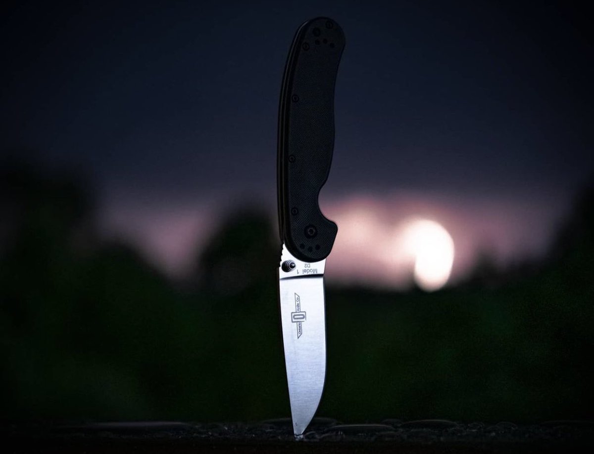 OntarioKnife's tweet photo. What’s your favorite #RATFolder?! #RAT1?, #RATII?, #AUS8?, #D2?! Let us know what you have! 👌🏽🔪 🐀 
https://t.co/2fOeH4kKf4
#ontarioknifecompany #ontarioknife #ontarioknives #ontarioknifeco #OKC1889 #knife #blade #pocketknife #foldingknife #RATSeries #edc #hunting #camping https://t.co/T7T8m7t6Gw