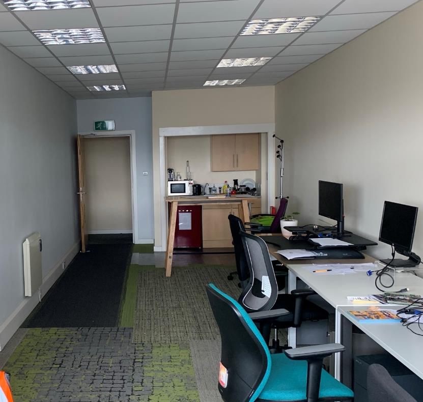 We are delighted to be marketing this 3,450 sq ft Warehouse/Business Unit TO LET in Park Royal.
Ground Floor - Warehouse - 2,252 sq ft
First Floor - Offices/Storage - 1,198 sq ft
Eaves height of 7.3m rising to 8.9m at the apex.
Contact Davidt@grantmillswood.com for more info.