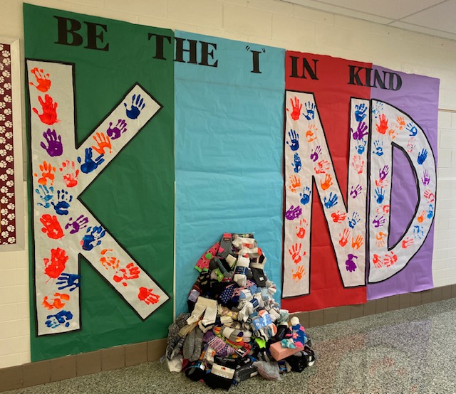 Last week BRMS collected over 350 pairs of socks to donate to MOBILE HOPE during KINDNESS WEEK:)