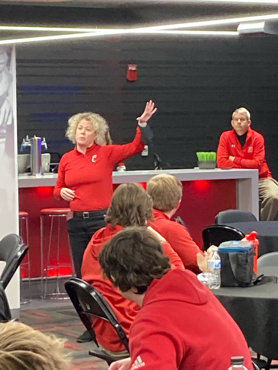 LaSallePride's tweet photo. Thank you @uofcincy for having our Sports Marketing classes out to visit yesterday! Students were able to tour the athletic facilities and heard from many leaders in UC’s athletic department. They learned about creating a good fan experience, NCAA rules and more!  #lifeatlasalle https://t.co/uYt7nKb7Qk
