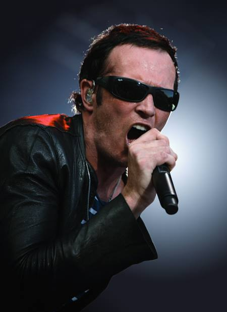 Happy birthday, Scott Weiland ( ).  You are missed. 