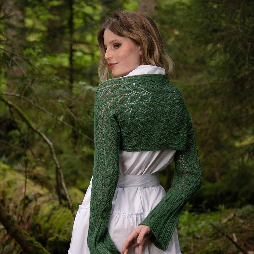 So delighted to have my design included in brand new and gorgeous The Valiant Tailoress magazine. The leaf-patterned lace shrug is featured in the 1st issue, The Enchanted Forest - out now!
#knittingpattern #laceknitting #valianttailoress
instagram.com/p/CViM8KPtZmI/