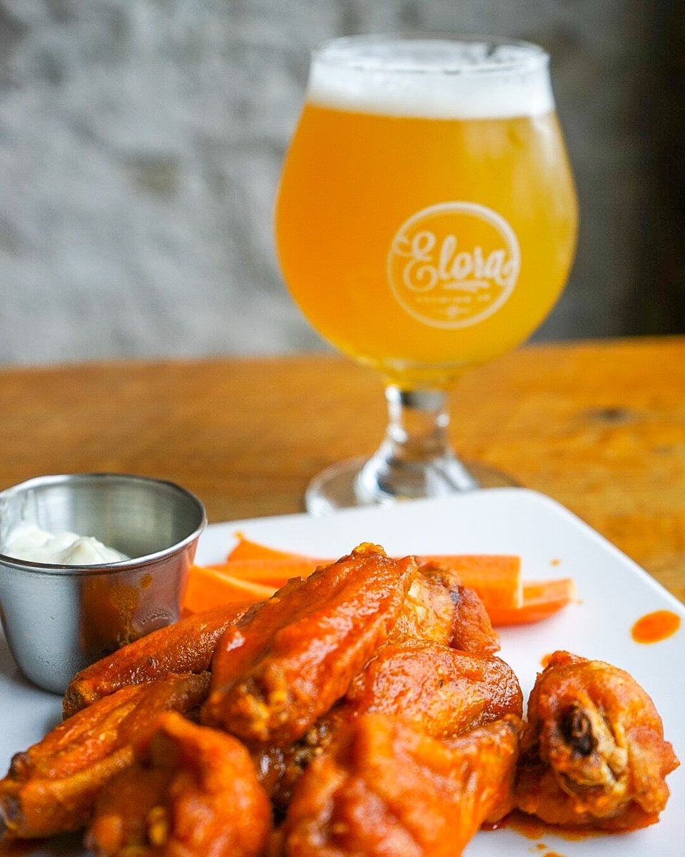 Is it really Wednesday if we don't acknowledge Wing Wednesday? Sweet and Salty, Dry Rub, Down Right Smokin'...we've got a flavour for everyone. 

#chickenwings #wingwednesday #food #bonappetit #wingsandbeer