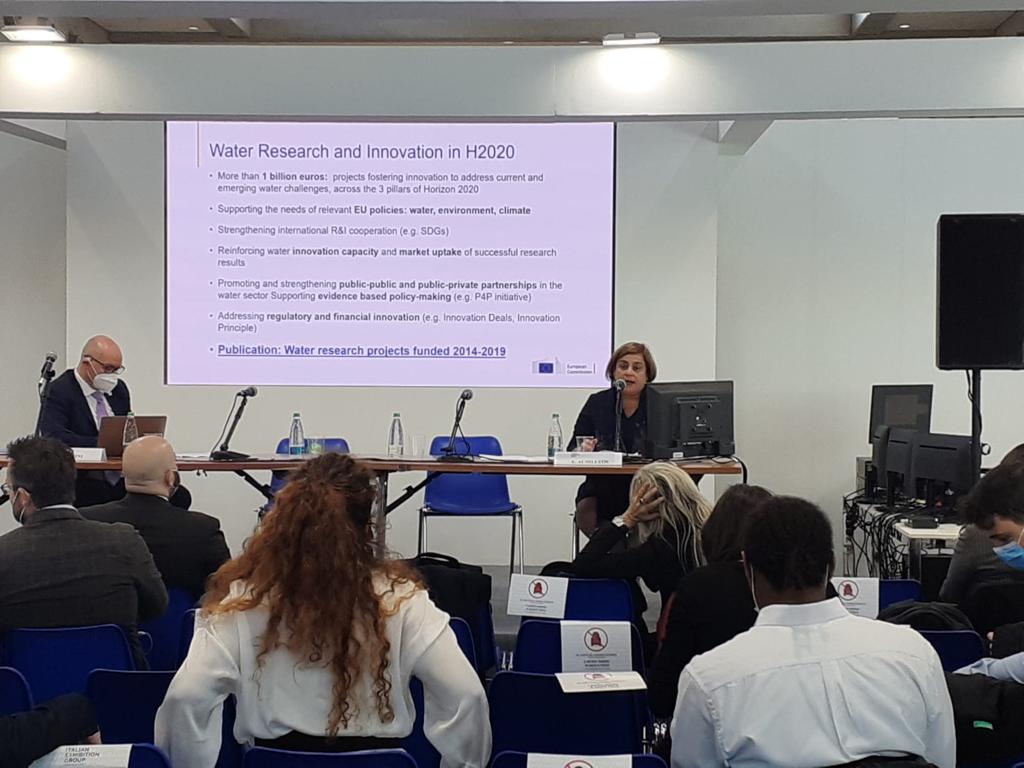H20EU's tweet photo. 🟢LIVE NOW at #Ecomondo2021 - our @E_Achilleos EC REA & @AndreaRubini_56 - WE Director of Operations. Andrea open the event WPE on Systemic Solutions for Water Smart cities, regions and industries at ECOMONDO co-organised with the @Ecomondo Scientific Technical Committee. https://t.co/8mVaaujqSo