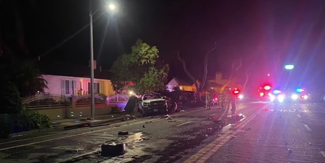 JohnPalminteri's tweet photo. DOUBLE FATAL crash in Goleta on Cathedral Oaks Road, Tuesday night.  One other person injured.  Dog rescued.  4 vehicles involved.  https://t.co/pXJkhFncnN https://t.co/TVqO1KIXx8