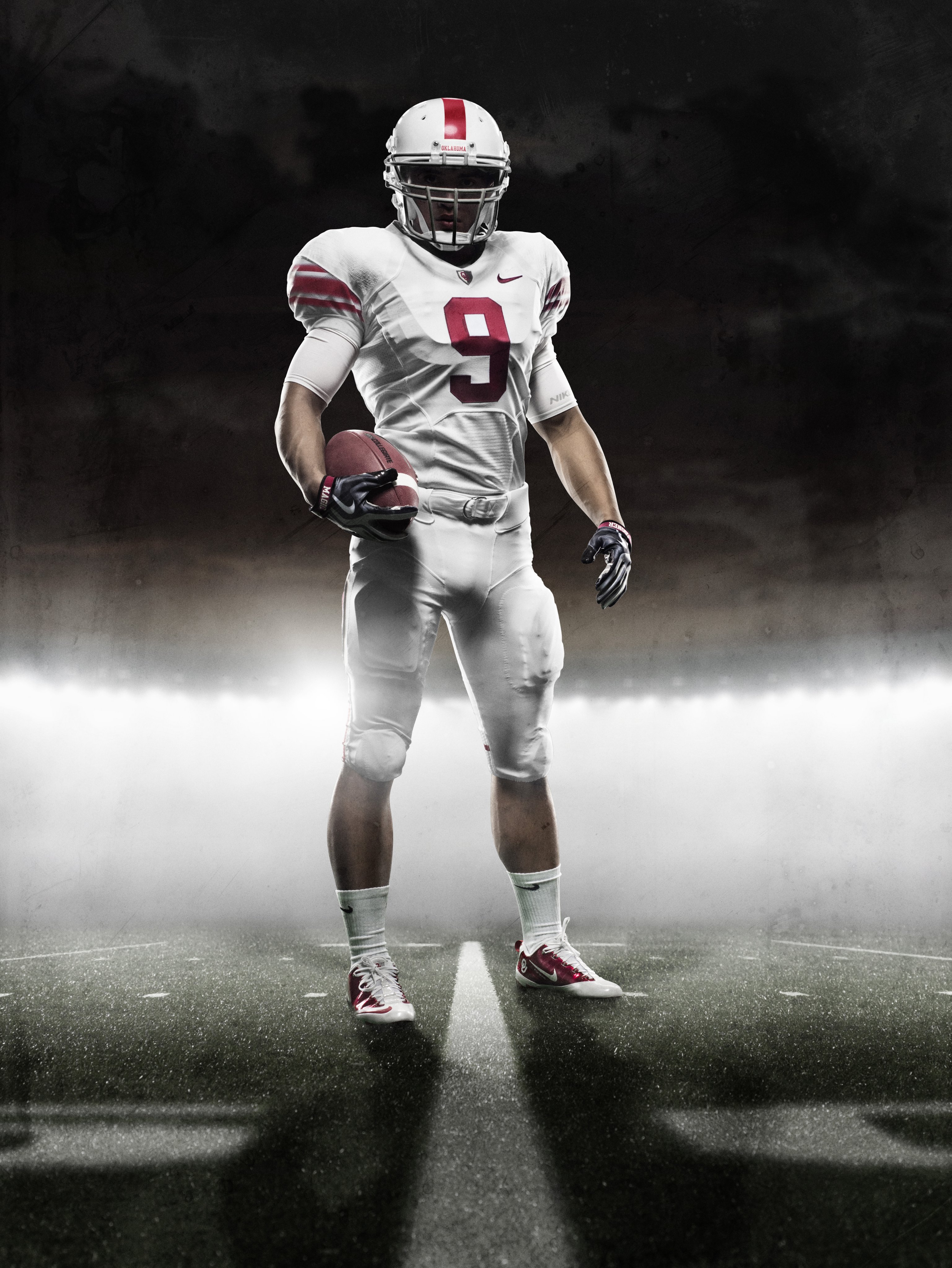 Sooner Tracker on X In 2009 the Sooners were one of the teams that participated in the Nike Pro Combat program that changed the college football uniform game forever. OU wore these
