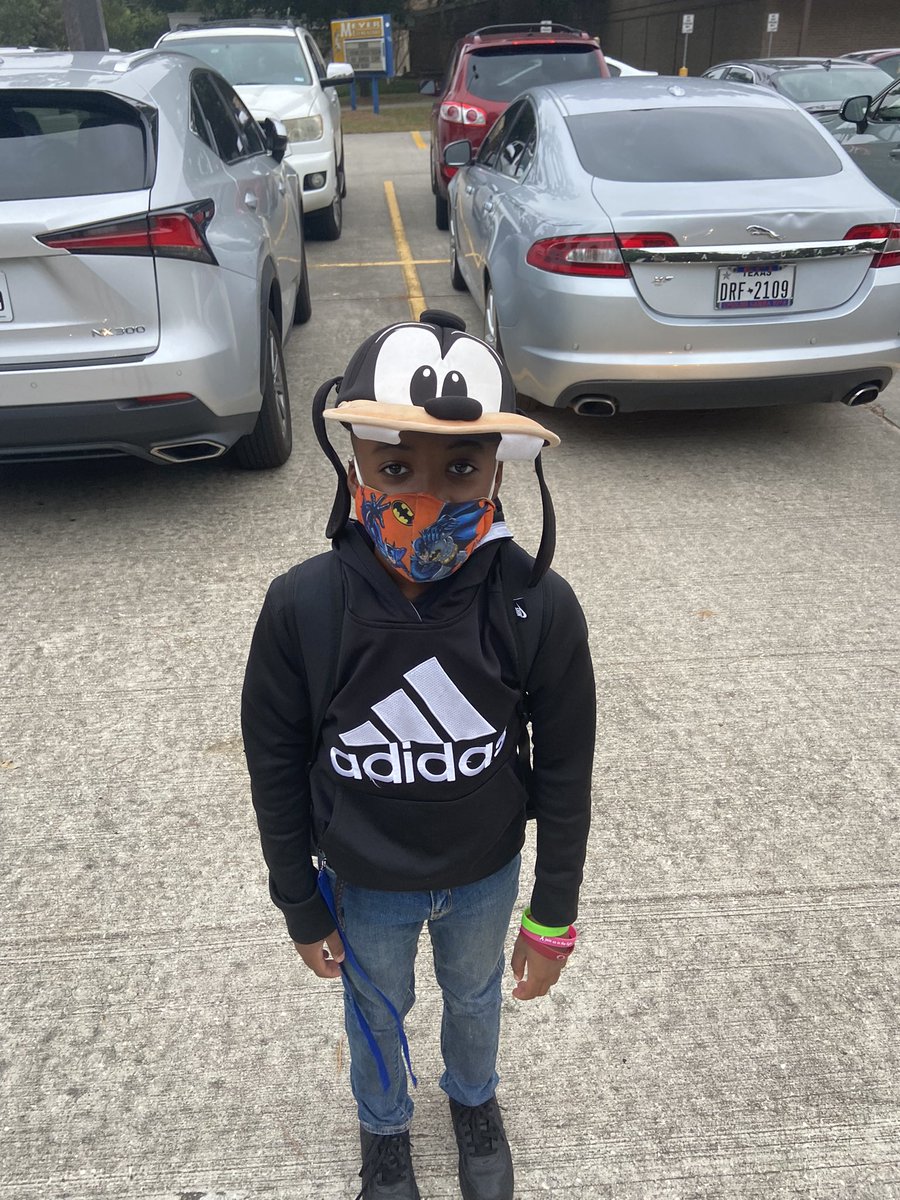 STRONGFAITH09's tweet photo. It’s Red ribbon week! Hats off to drugs but Jordan says this hat is not cool. 🙈 https://t.co/lHFfu1kSNV