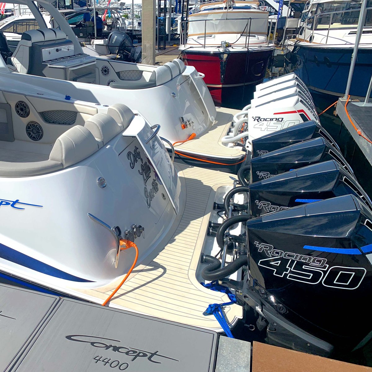PlasDECK's tweet image. We're at the @flibsofficial international boat show, come say Hi in booth 54!⁠
⁠
#FLIBS2021 #yachting #yachts #yacht #yachtinglifestyle #megayacht #superyacht @formula_boats #formulaboats