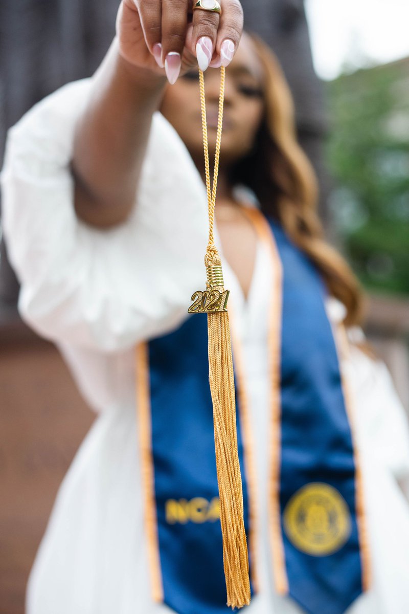 Lady__ACID's tweet photo. #NCAT21 • Grad Szn
#acidphotography https://t.co/XxNAf4qyah