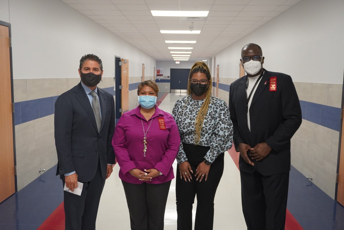 Dallas ISD tweet media