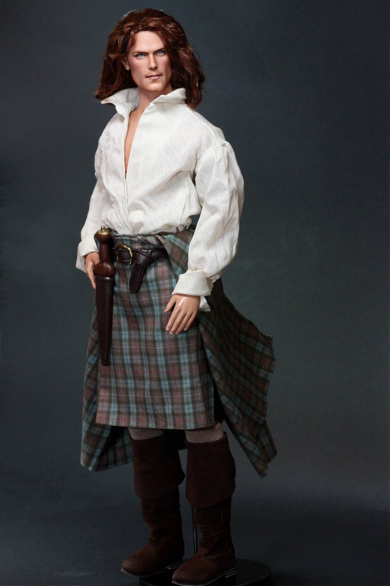 girlsour's tweet photo. I donโt know who did this but it kinda creeps me out ๐ณ๐ #samken #outlander #takingittoofar https://t.co/aTREeaMSDR