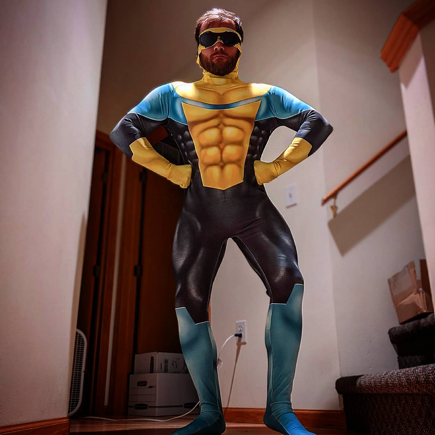 cosfit #WorkInProgressWednesday Got all of the components together for  my Halloween costume. Just need to figure out the lenses and put some soles  on the feet. Suit: @supergeek_designs #WIPWednesday #Invincible #