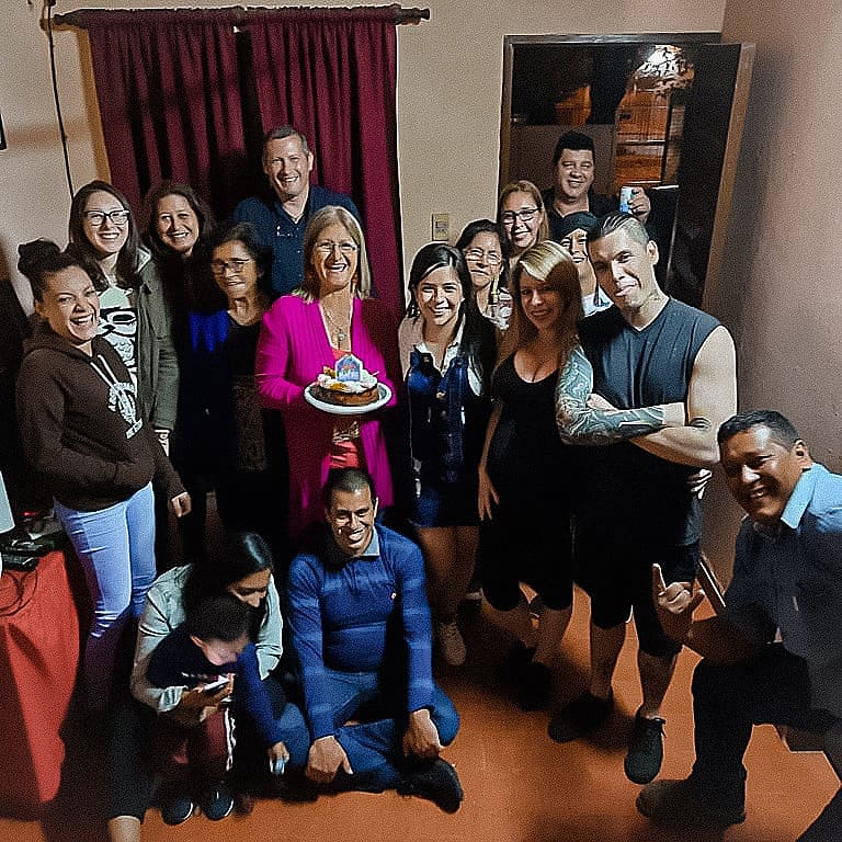 Cumple de Ña Tere el sábado pasado.

Tengo la misma ropa que en el baby shower porque fue un evento enganchado seguidamente nomás, me bañé ko.

<a href="/madeline5150/">Madeline</a>