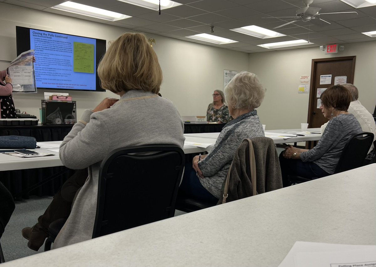 debworks's tweet photo. I’m at poll worker training. Continuing a tradition- my mom did this work. #hamiltoncountyia #votenovember2 https://t.co/19Chvjfa4N