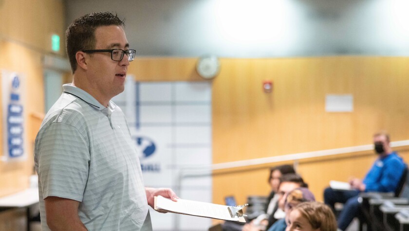 The BYU Marriott School of Business is working with <a href="/BYUCougars/">BYU Cougars</a> in helping to take the next step in name, image and likeness innovation.

marriott.byu.edu/news/article?i…