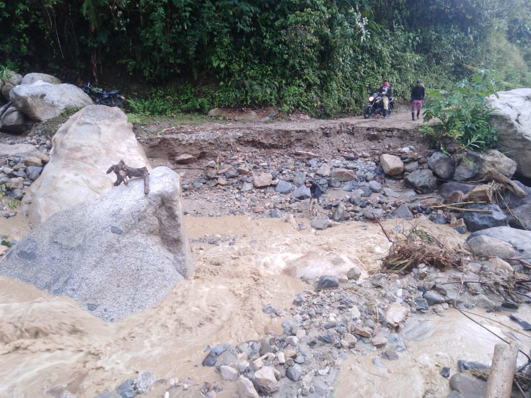 GRDHUILA's tweet photo. Reporte preliminar de emergencias @GRDHUILA dentro de la #SegundaTemporadaDeLluvia deja hasta el momento afectaciones en los municipios de Santa María, San Agustín, Pitalito, Palermo, La Argentina, La Plata Neiva debido a crecientes súbitas, vendavales e inundaciones.@UNGRD https://t.co/8fOGWewu8X