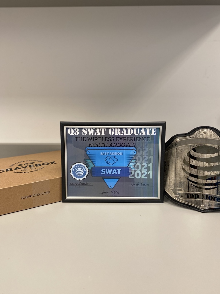 AmICesarSanchez's tweet photo. 🚨 SWAT Graduation #NorthAndoverTWE 🚨 also #SigSquad visit! An amazing store led by an amazing leader in Ram! He loves to show off the Q3 belt! Shoutout to Liana for leading NE in #HomeTechProtection! @twe_att @NDixon121212 @keroninc @LillardDerick @Bjeralds1 #SWATSup #SigNEture https://t.co/Xc67GktA2O