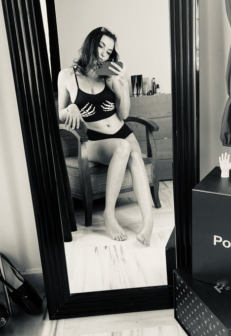 Just made new stuff. A little patience.🤌✨ ❤️🧡🖤 https://t.co/xd7A9LBzcH<a href="/tag/newprofilepic"class="tags"><span>#newprofilepic</span></a>