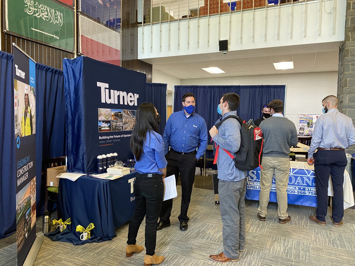uticauniversity's tweet image. UC Construction Management grads are in demand! At today's CM Expo, students listened to seasoned pros discuss the very favorable job outlook, while juniors met with reps to secure internships. Program dir. Dr. Dimitar Todorov said every senior has received at least 1 job offer!