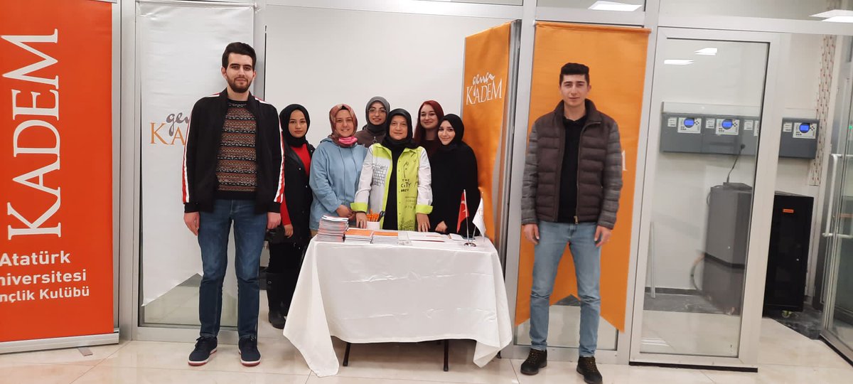 Genç KADEM tanıtım günleri sona erdi.
Son gün Edebiyat Fakültesi'ndeydik
<a href="/SalihaOkurGmr/">Saliha Okur Gümrükçüoğlu</a>
<a href="/AvFatimealkan/">Avukat- Arabulucu Fatime ALKAN 🇹🇷</a>
<a href="/kademorgtr/">KADEM</a>
<a href="/kademerzurum/">KADEM Erzurum</a>
