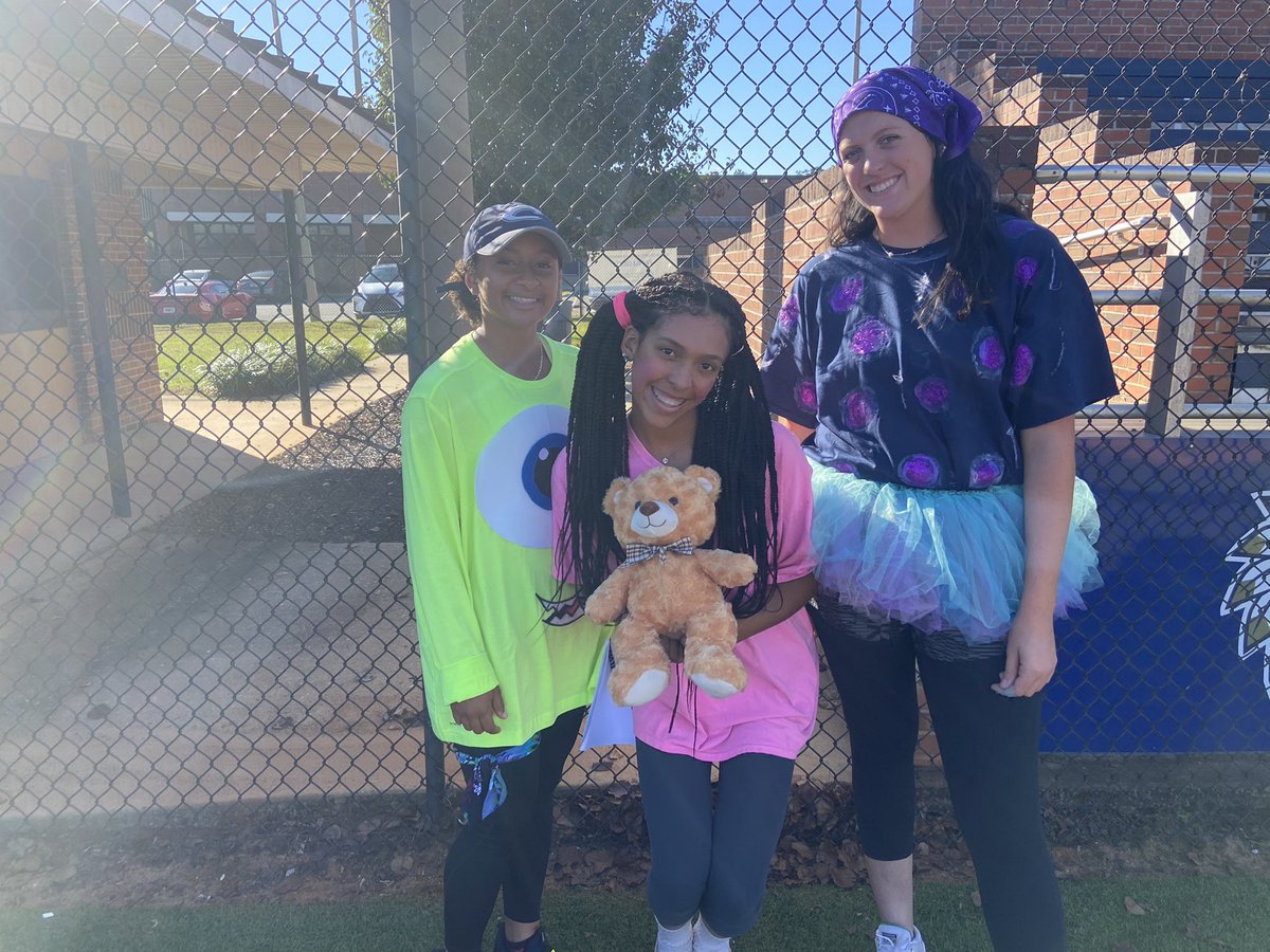 chipolasoftball's tweet photo. Costume kickball game is about to start. First team is made up of Witches, Monsters Inc, and the Ninja Turtles https://t.co/ocvO26tBPP