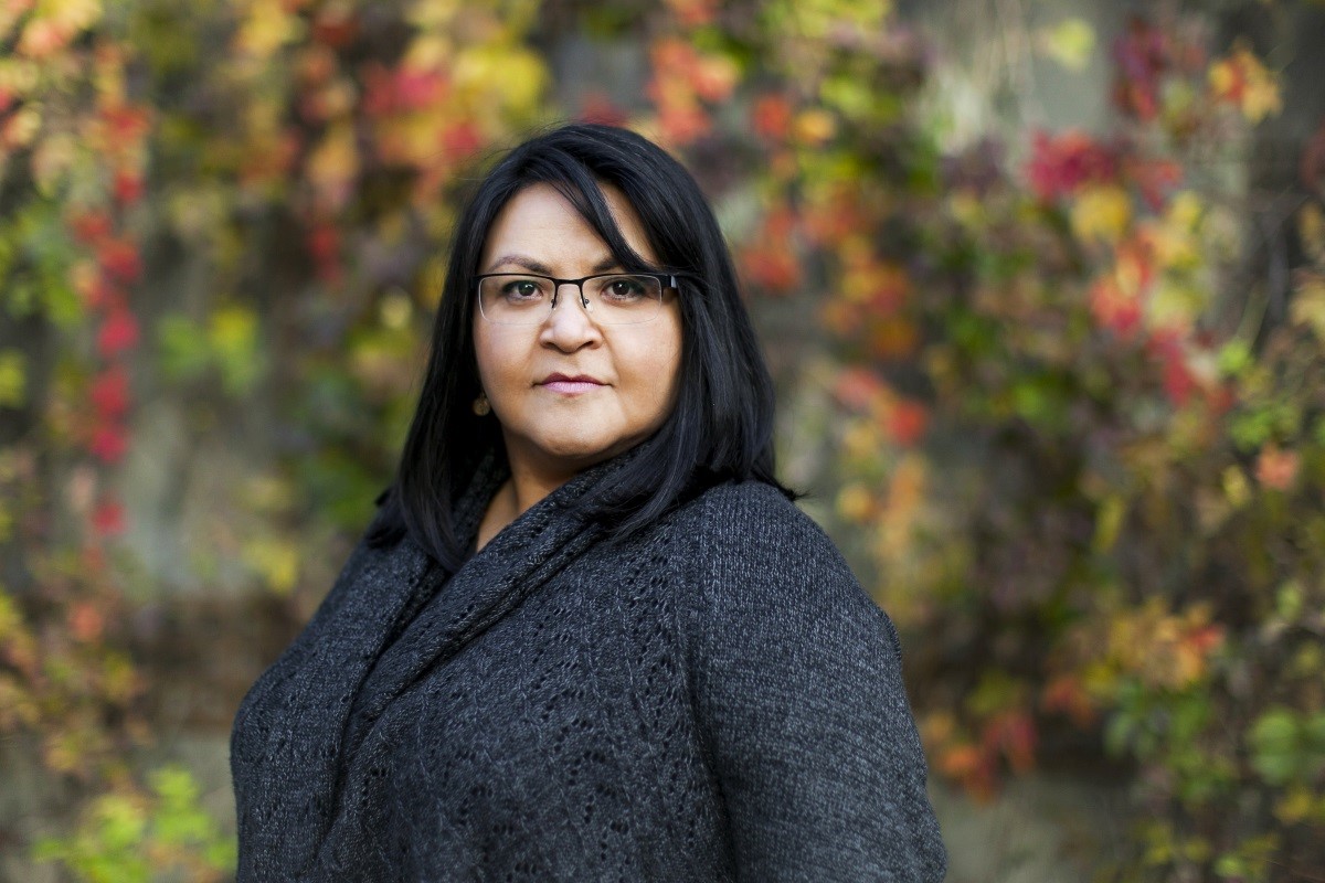 huronuni's tweet photo. Interested in hearing from Son of a Trickster author, Eden Robinson? As a part of our #Huron1Read programming, you have the opportunity to attend our Virtual Author Visit! Don’t miss the exciting events happening on November 9. For more info, visit: https://t.co/FTu3dH449S https://t.co/FycRQIp4Je
