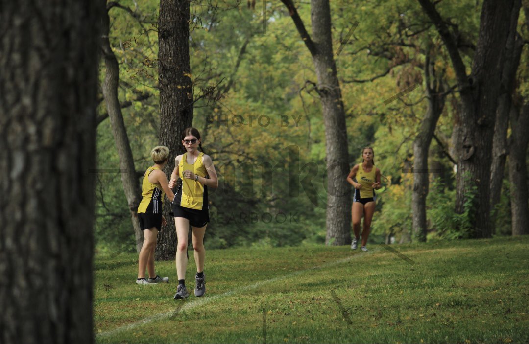 ‘21 XC pictures 📸… here’s a sneak peek of pictures that you could see in the yearbook! <a href="/burke_XCTF/">Burke XC and Boys T&F</a> <a href="/BurkeGirlsTFXC/">Burke Girls T&F/XC</a>