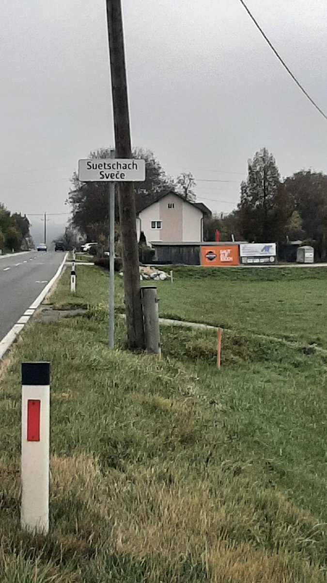 Sveče nova dvojezična tabla

@Orf <a href="/raifjk/">Raif</a> <a href="/primorskiD/">Primorski dnevnik</a> <a href="/STA_novice/">STA novice</a> <a href="/Nova24TV/">Nova24TV</a> <a href="/Noviglas/">Novi glas</a> <a href="/BorutPahor/">Borut Pahor</a> <a href="/HJaklitsch/">Helena Jaklitsch</a> <a href="/RedazioneDom/">DOM</a> <a href="/SandorTence/">Sandor Tence</a> <a href="/RTV_Slovenija/">RTV Slovenija</a>