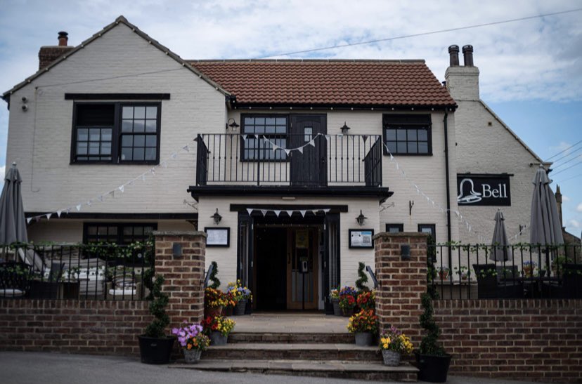 The Blue Bell tweet media