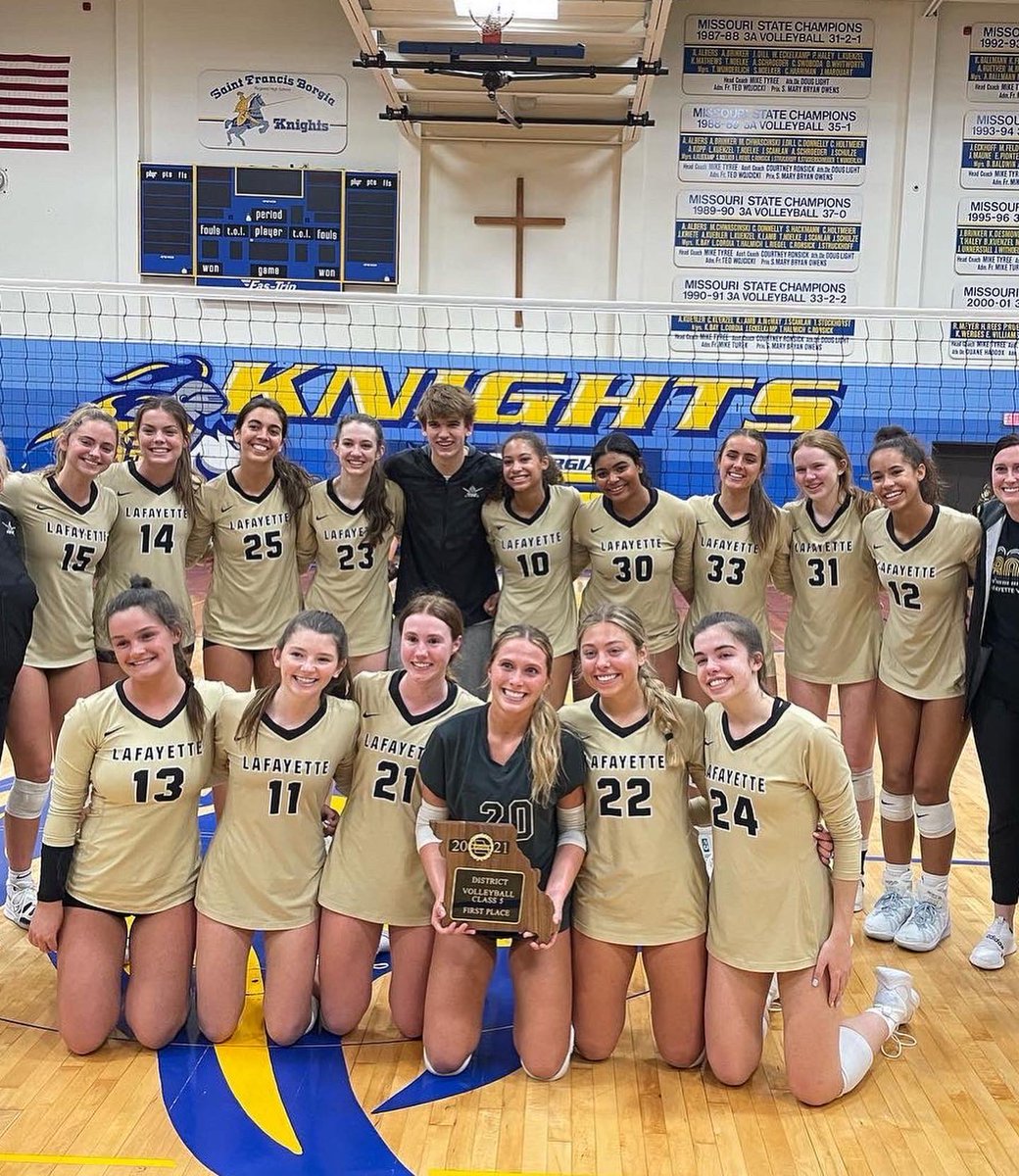 @lancervolleyball will host <a href="/MarquetteStangs/">Marquette Mustangs</a> in Sectional Game tomorrow Thursday, October 28th at 6:30 pm at lafayette HS! All tickets MUST be purchased online through <a href="/MSHSAAOrg/">MSHSAA</a>-directions in image! All spectators MUST wear a mask at all times! <a href="/thelancerfeed/">The Lancer Feed</a> @lhs_principal