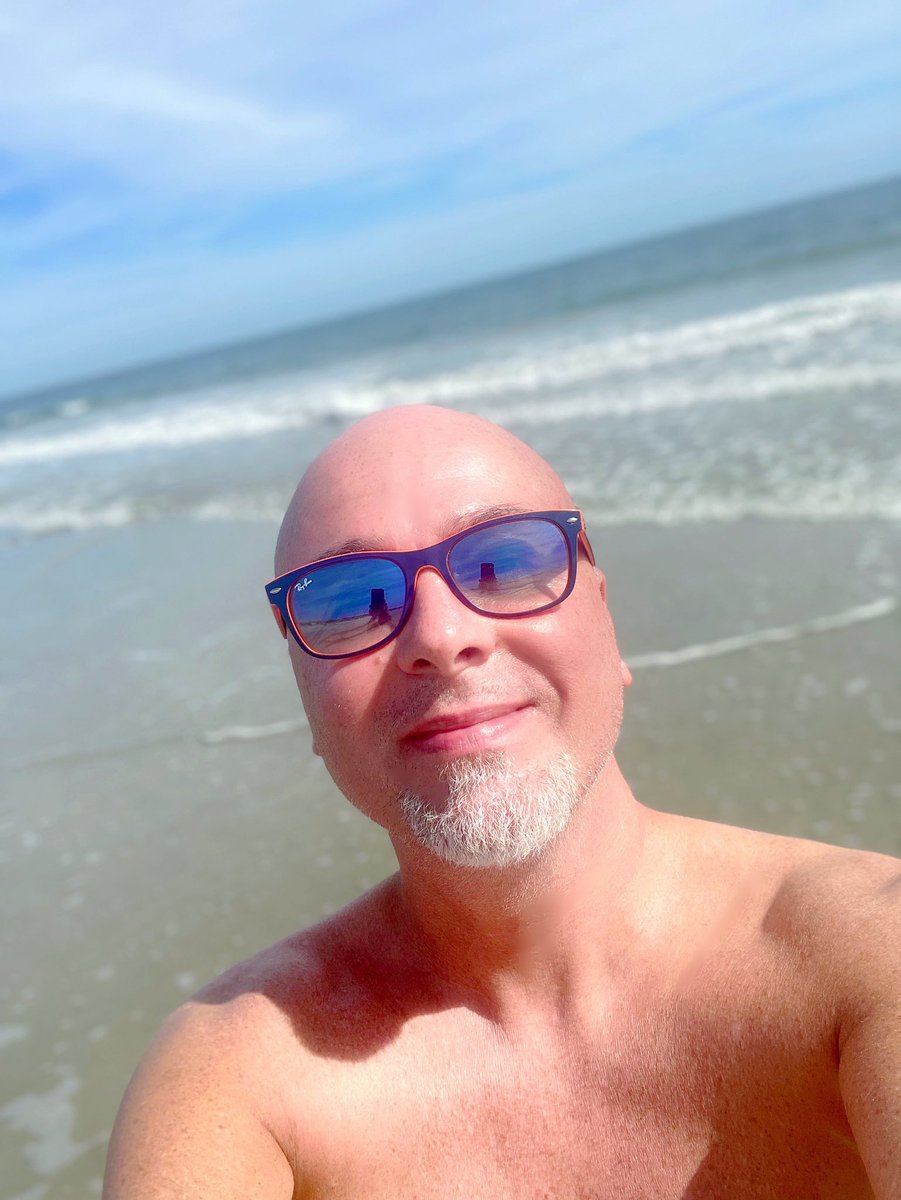 RickHammerly's tweet photo. ⁣“Parting is such sweet sorrow.” 
⁣
#beachvibes🏖 #returntodc #sosadtoleave 
#islandlife🏝 https://t.co/fS2a5Z0EPM