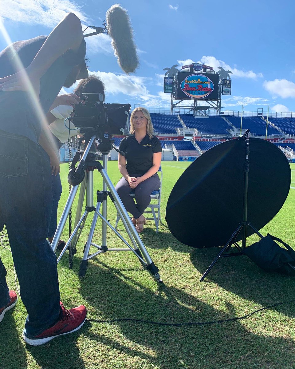 BocaBowl's tweet photo. Itβs a great day to have @roofclaimus in the Florida Sunshine βοΈ
December 18th can not come soon enough! ππΌπ #RoofClaim #BocaBowl https://t.co/rRWvCrkVSp