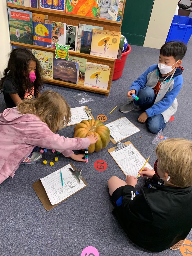 sakamoto_ogsd's tweet photo. Pumpkin Investigations taking place in 2nd this week! 

#advancingogsd #CultureofExcellence #SamuraiWay https://t.co/CK5xCU6RQy