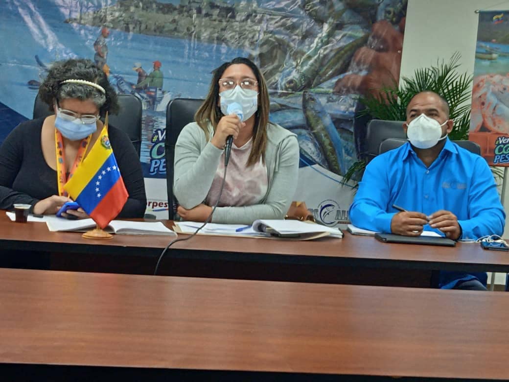 PescalbaOficial's tweet photo. #Pescalba participó en el Encuentro Nacional con Equipos Estadales del @Minpescave2 para mostrar balance 2021 y metas 2022

Se estima aumentar la captura de atún y otras especies en 1.416 ton., y  acciones de impacto para contribuir con el sector pesquero

#VenezuelaComePescado https://t.co/26dirLiAsQ