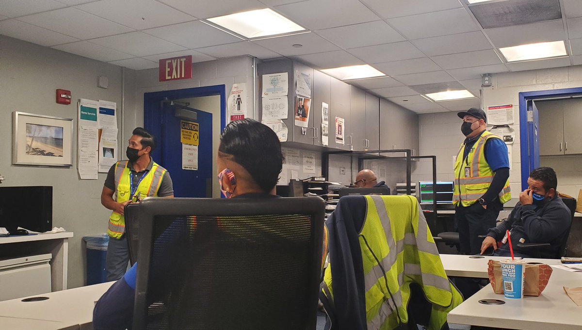 Ronald Debe tweet media