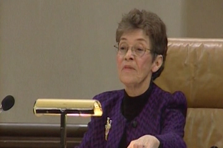 Kingston_Hutch's tweet photo. Very saddened to learn of the passing of former @cityofkingston Mayor Isabel Turner, last night after a brief illness. My deepest condolences to her family. She was a real political dynamo, down to earth, decent person who cared about her community. She was 85. @CKWS_TV #ygk https://t.co/RQgysM1EyU