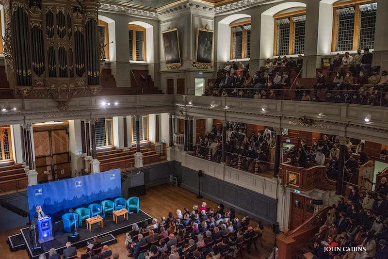 HillaryClinton's tweet photo. While the new Hillary Rodham Clinton Chair in Women's History at @UniofOxford is the first chair in women’s history in the world, I hope it will not be the last. https://t.co/JUW0Ahg3bL