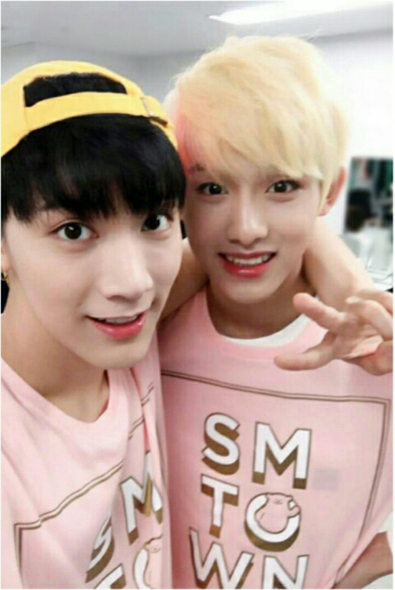 RE_W_a_'s tweet photo. 텐이 맨날 윈윈이 적을때 
My winwin 적는게 너무 좋아🥺
왜냐면 텐형한테 윈윈이는 풀네임 ‘우리윈윈이’ ‘행복이’거든요(이즈보공식피셜) https://t.co/38d3EM5n2G