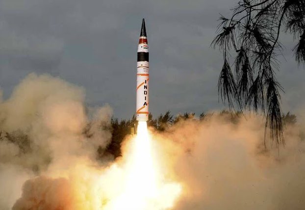 Bhupendrapbjp's tweet photo. A proud moment for 🇮🇳

India successfully test-fires surface-to-surface ballistic missile Agni-5, capable of striking targets at ranges up to 5K km with very high degree of accuracy.

Proud! Congratulations to @DRDO_India https://t.co/jnHEGhqRuW