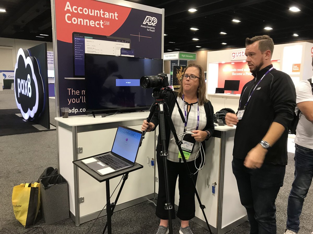 dawnbrolin's tweet photo. @Jirav's Martin Zysk &amp; @ADP's Rhonda Shurter discuss their partnership on #TheDMDisruption, live from the ADP booth at #SNH21! Tune in to hear about how Jirav's forward thinking of #FPandA will take #advisoryservices to the next level, with ADP. 
https://t.co/ncF4zlJWsl https://t.co/9iGF3jBc0T