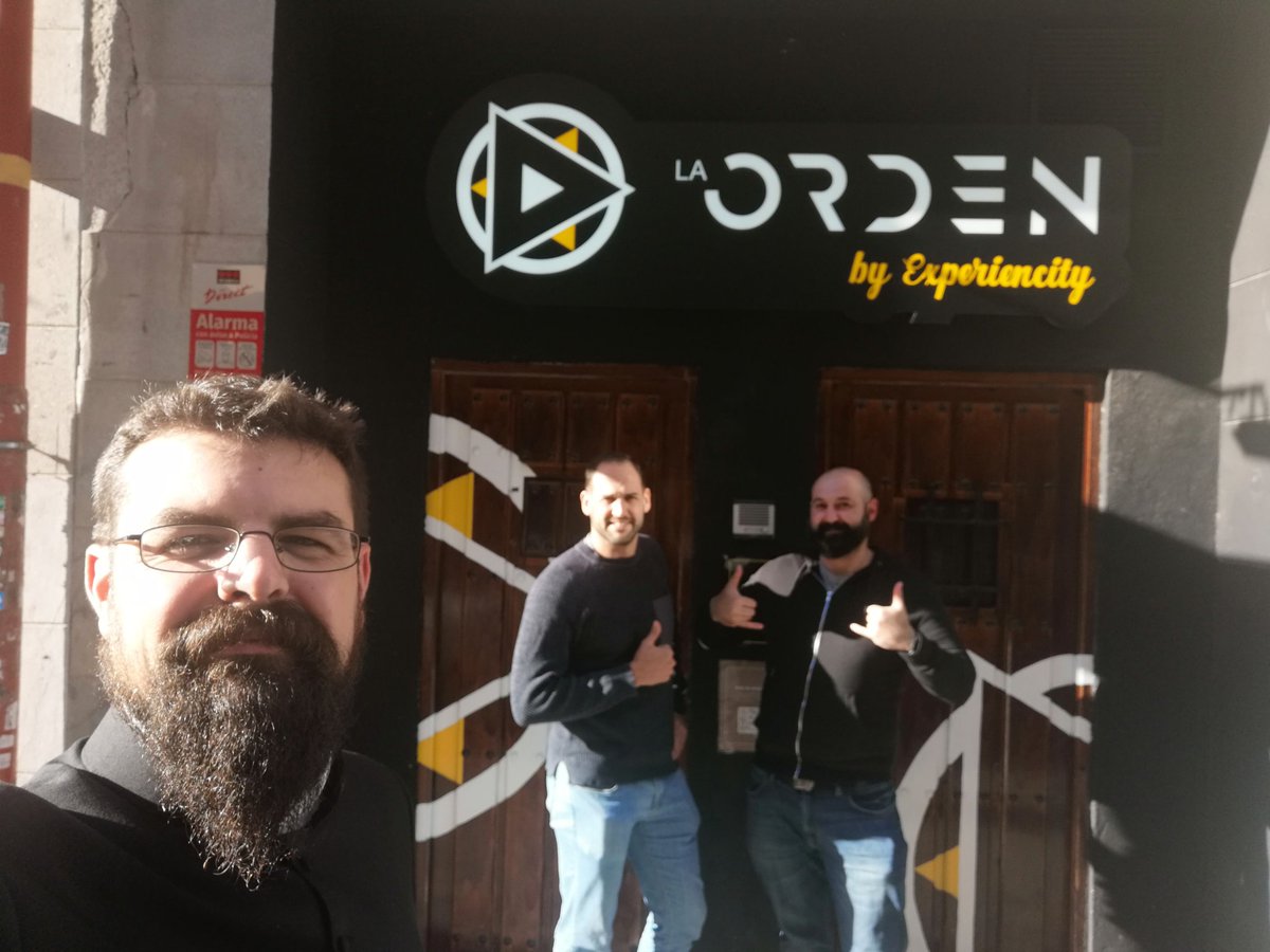 paterjm's tweet photo. Hoy hemos perseguido al yeti en el escape room de La Orden..., ¡y lo hemos conseguido! Ha sido espectacular, y con una ambientación sublime. ¡Tenéis que jugar vosotros también! Ahora nos merecemos una Paulaner 🍻🍻 https://t.co/WOGnidrbIv