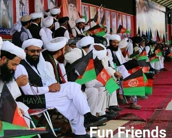 BachaNoorullah's tweet photo. دغه ملی بیرغ سل کالو نه زیات قدامت لری .دامارت بیرغ ته هم احترام لرو مگر دغه دری رنگه ملی بیرغ توله نری په رسمیت پیژنی.
غنی دافغانستان دیوه وگری په حیث خپل ملی احساس شودلی وه او دیوه افغان په حیث حق لری .
#WeSupportBlueTiger https://t.co/VArbb69aN2