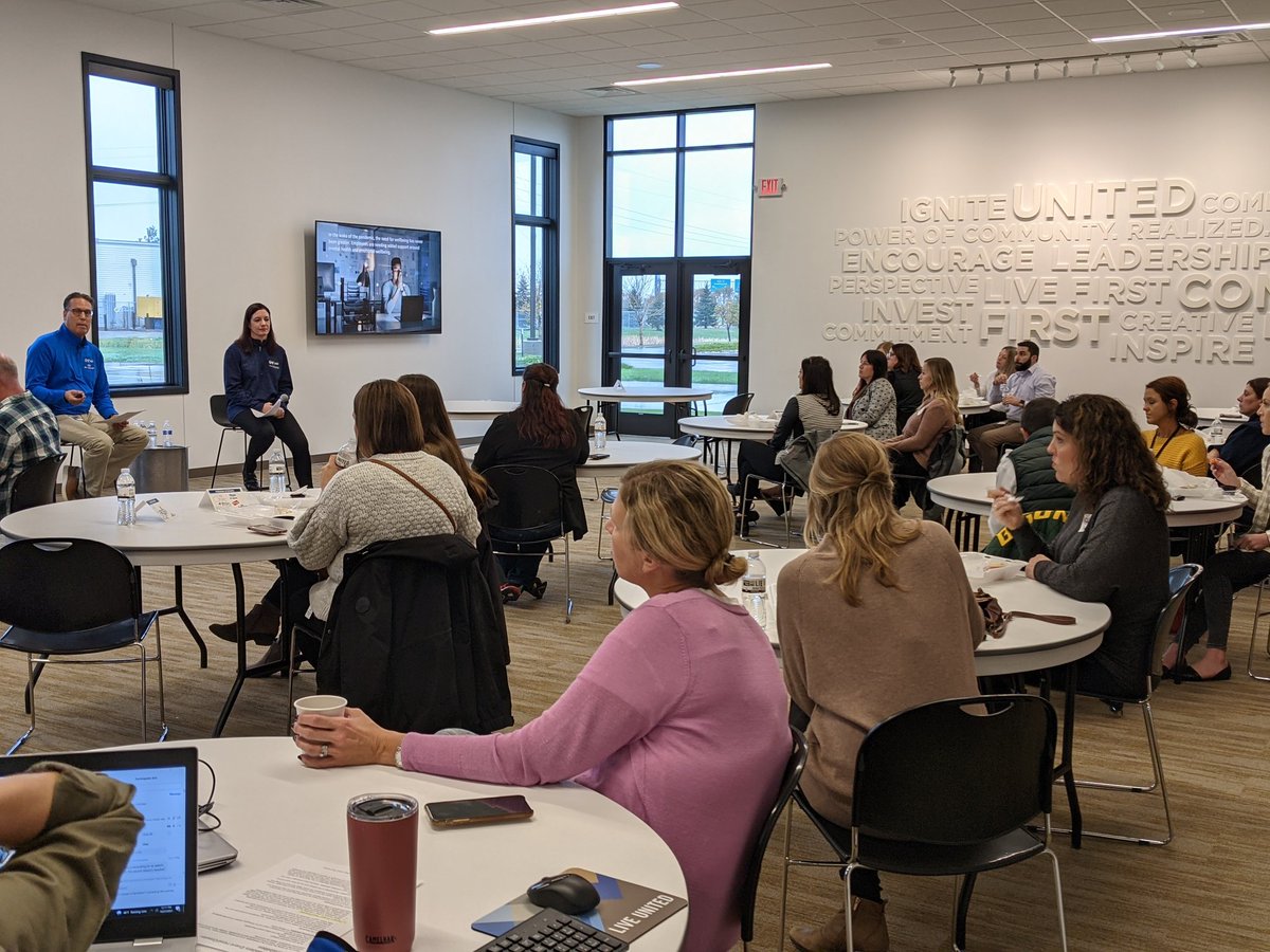 Q: Are you healthier because of where you work? 

When we thrive in wellbeing, we're 81% more likely to stay at our org. Impactful session w/ <a href="/BCBSNDJoVal/">JoVal Wettlaufer</a> &amp; <a href="/BCBSNDPete/">Pete Seljevold</a> from <a href="/BCBSND/">Blue Cross Blue Shield of North Dakota</a> for <a href="/UnitedWayFargo/">United Way Cass-Clay</a> Emerging Leaders on how we can multiply wellbeing at work.
#WeLeadUNITED