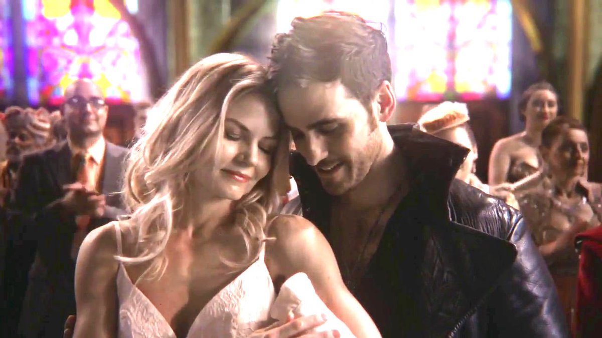 8 years of ‘one time thing’🥺😭🦢⛵️
#CaptainSwan #OnceUponATime