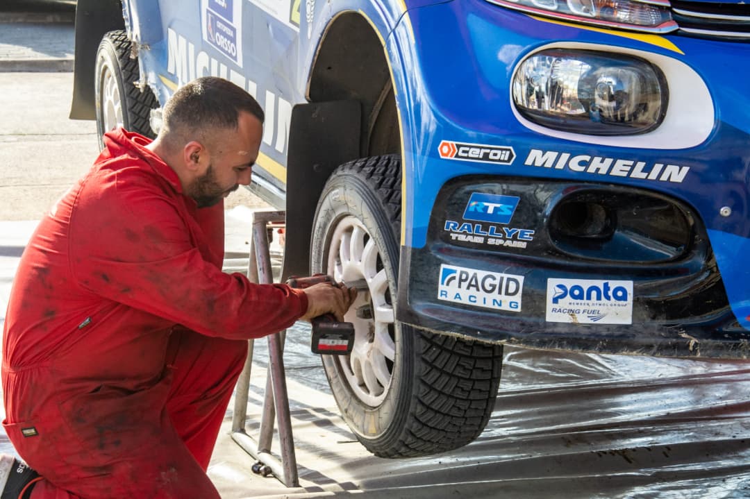 RMCMotorsport's tweet photo. ¡NUEVA GALERÍA! 📸
Ya está disponible en la web de RMC Motorsport el resumen fotográfico del Rallye de Tierra Ciudad de Pozoblanco, donde hemos estado presentes con la Copa N5 RMC y el programa #MiPrimerN5 de la mano de Michelin y el Rallye Team Spain.

🔗 https://t.co/NgQzbG1uue https://t.co/eQtB2yqRws