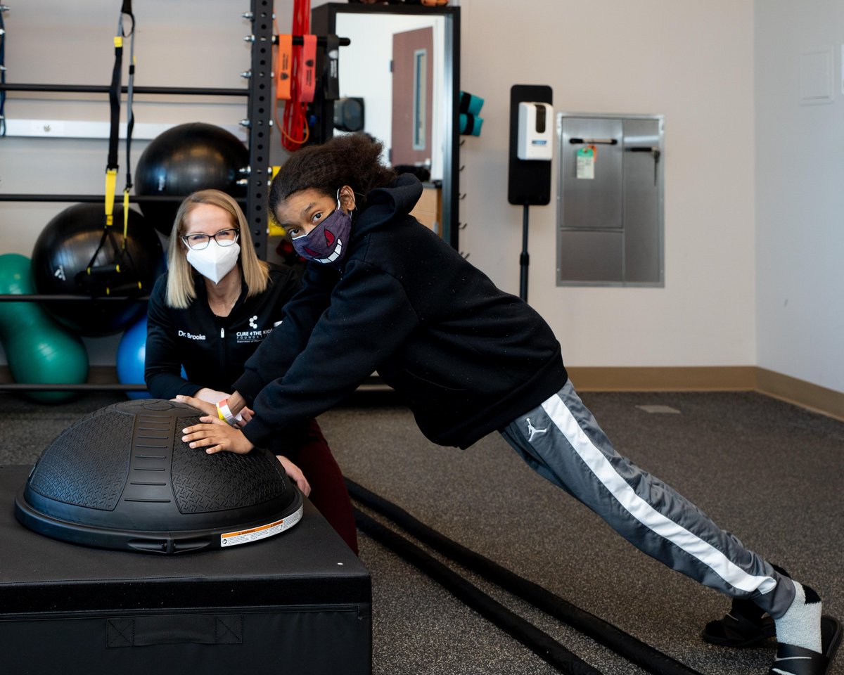 ufc's tweet photo. We recently partnered with @Cure4TheKids to raise $62,000 to help furnish Nevada’s first pediatric physical therapy center! 

[ Learn more 🔗 https://t.co/GODpjVQQg3 ]

https://t.co/ylgODD2hYN https://t.co/j8mv1905L4